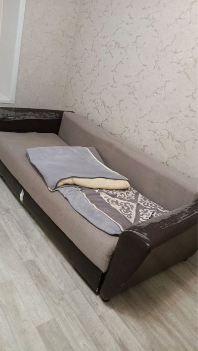 Диван для гостиной