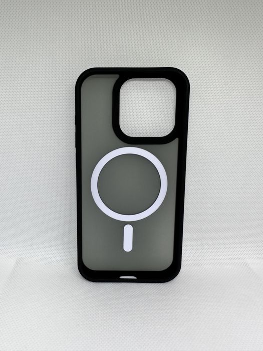 Чехлы на IPhone 15 pro и  IPhone 15 pro MAX