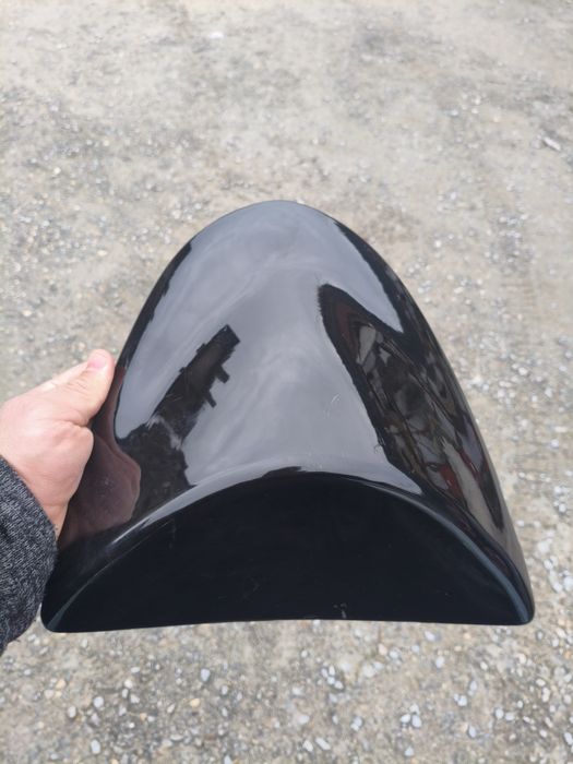 Тапа за задна седалка