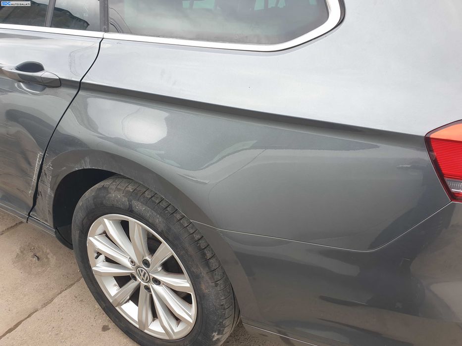 Aripa Stanga Spate Volkswagen Passat B8 Break Combi 2015 - 2020 Culoare LR7H [K4701]