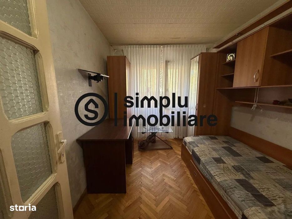Apartament 3 camere semidecomandat et 2/4