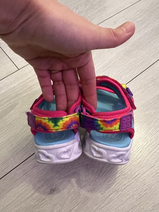 Sandale Skechers fetite 25