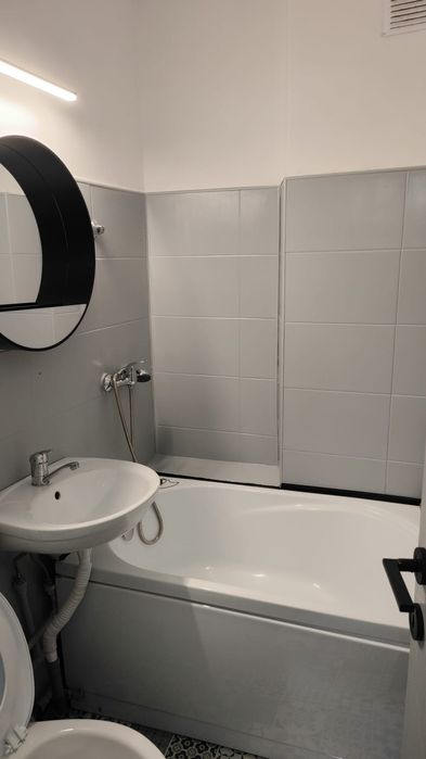 închiriez garsonieră Tomis Nord,strada Badea Cartan