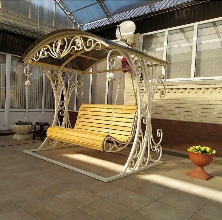 Качейли и скамейки