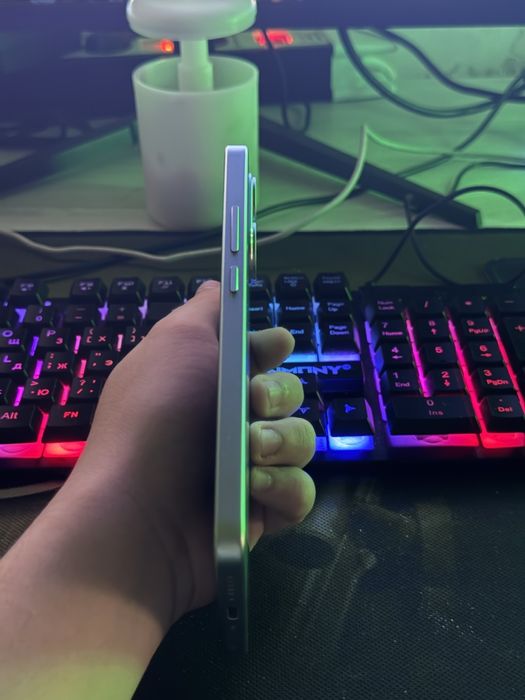 Poco X7 Pro Green 12+12/256 Obmen iPhone