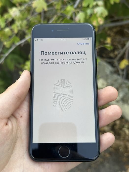 Черный iPhone 7 (32GB)