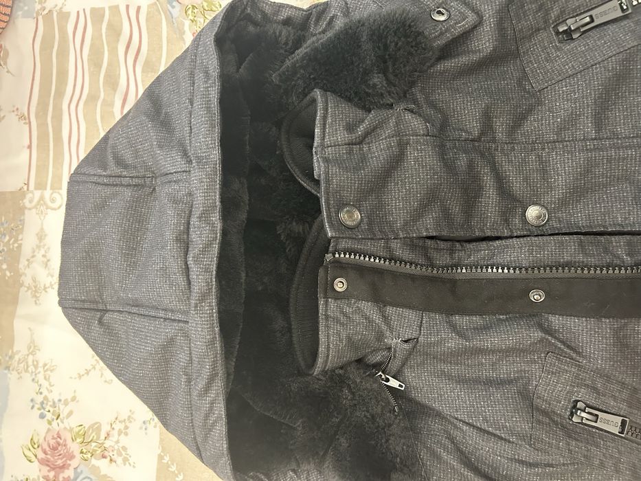 Guess мъжка парка