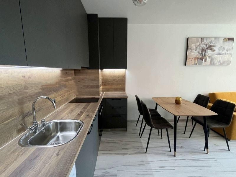 Дава се под наем Двустаен апартамент в София, Малинова долина - 63 кв.м за 817.53 € - Снимка #2