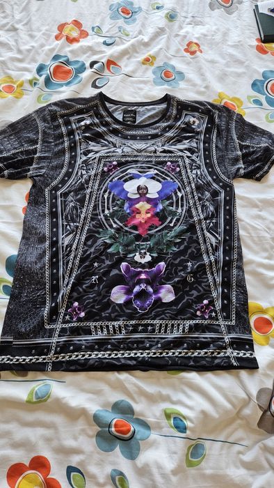 Продавам Тениска Зара