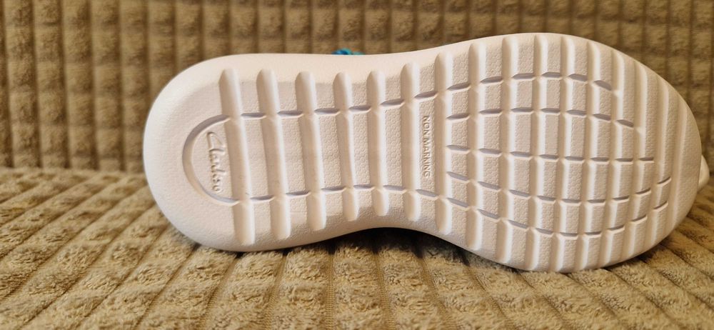 Маратонки Clarks 28 ном.