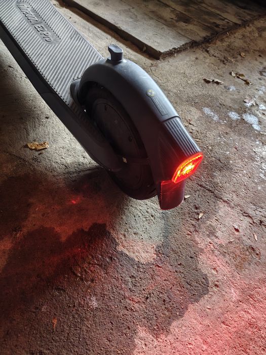 Trotineta ninebot 30 km/h