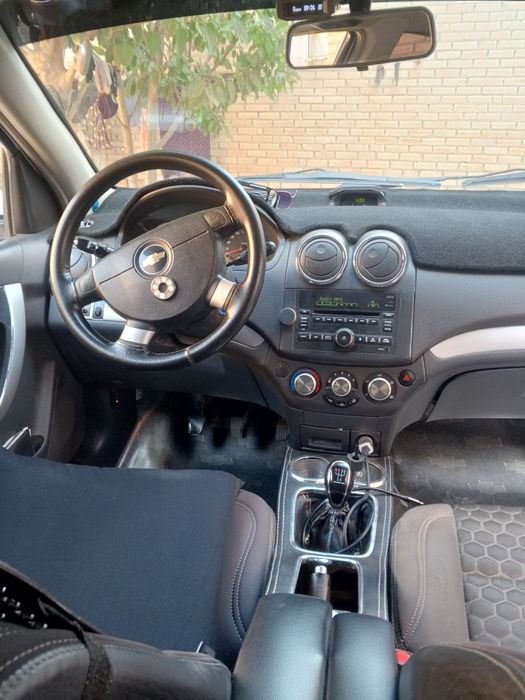 Нексия3 срочна продается авто машина .