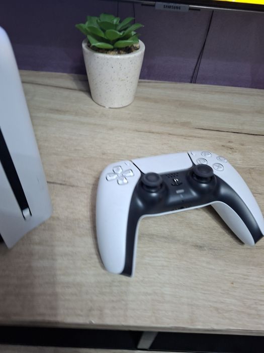 Playstation 5 PRO 2TB + Disc Drive schimb cu ps5 slim Xbox series X