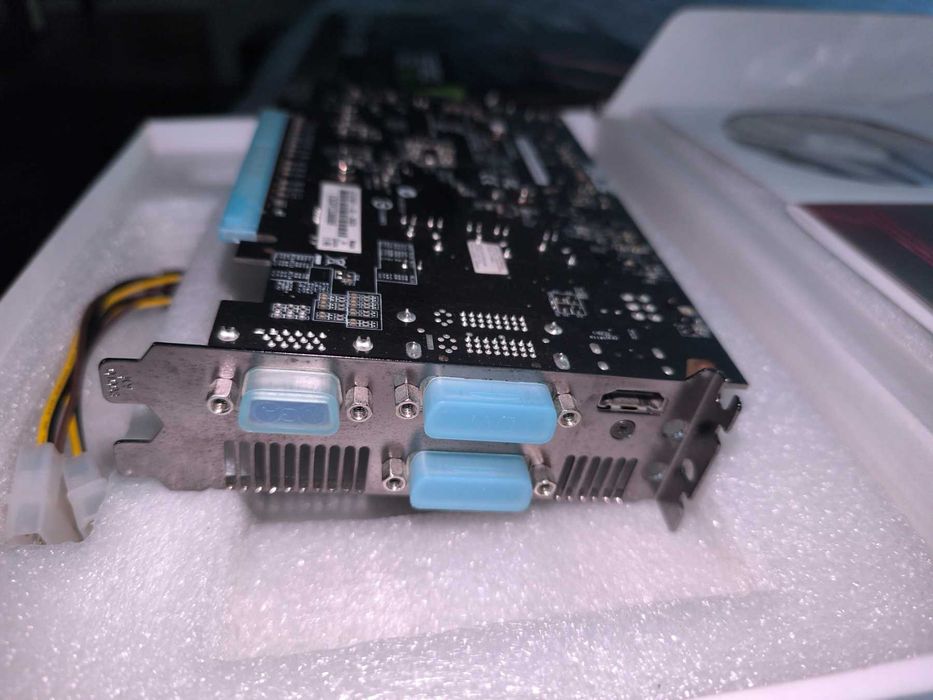 Видеокарта Asus GTX 750Ti OC 2GB