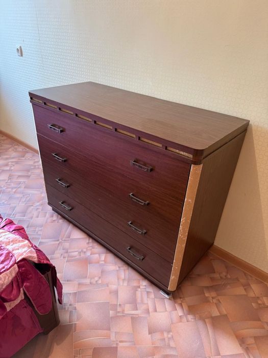 Продам кровать двуспалка и комод