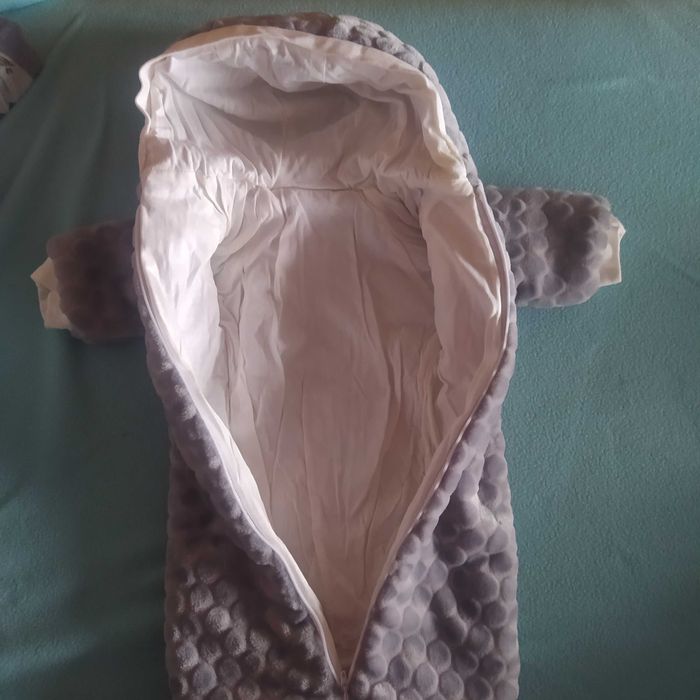 Продам комбез до 3 мес