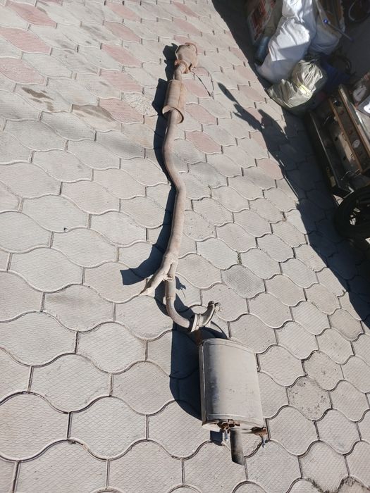 Трасса глушитель на Тойоту серу Марину