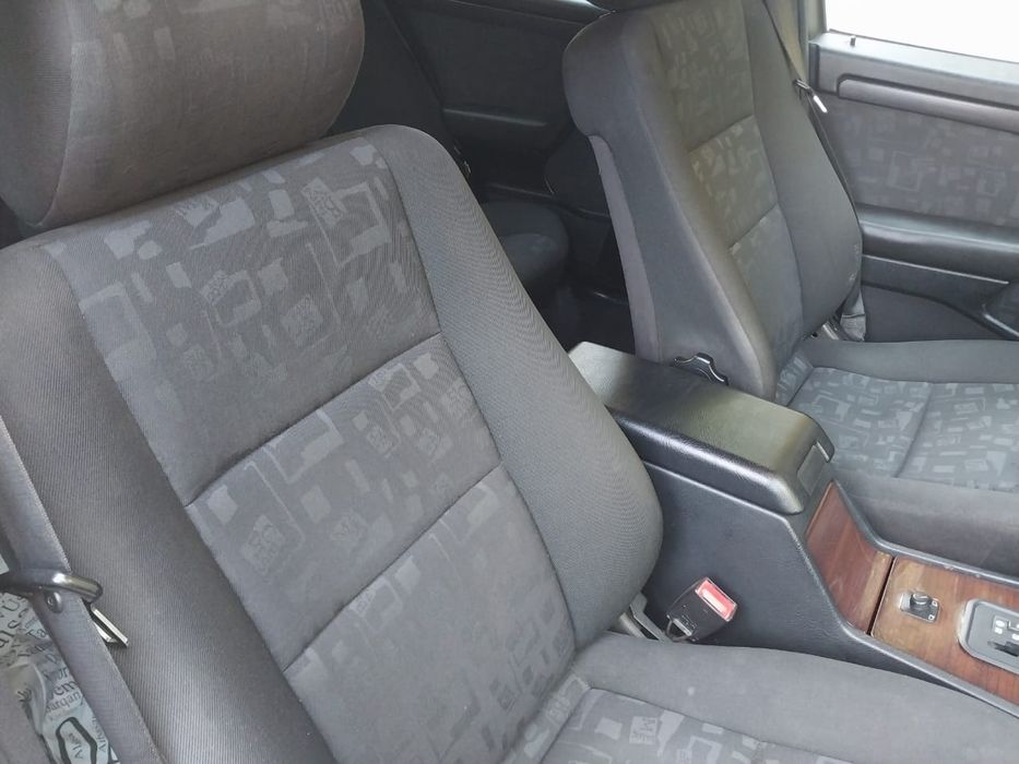 Продам Мерседес С 180