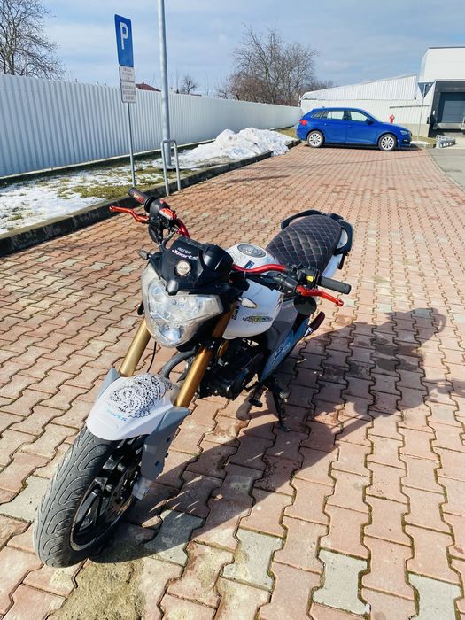 Vand motocicleta keeway rkv 125