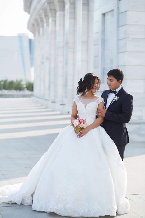 Продам свадебное платье