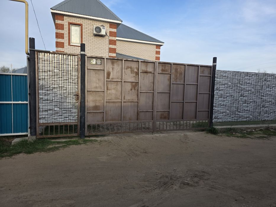 Продам ворота с калиткой