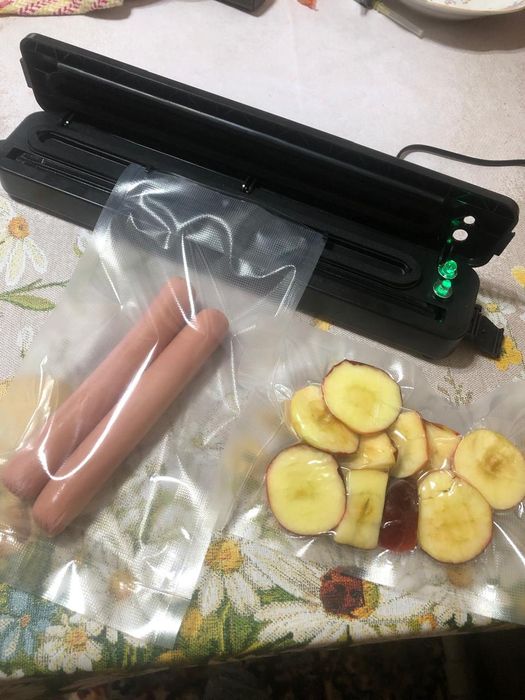 Вакуумный упаковщик