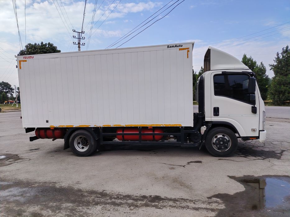 Isuzu SNJ 2024 yil