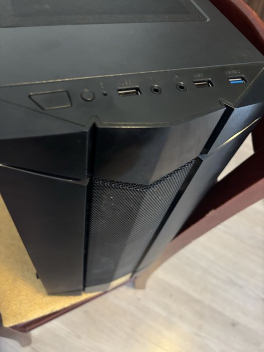 Компютър Геймърски 12gen i712700 kf