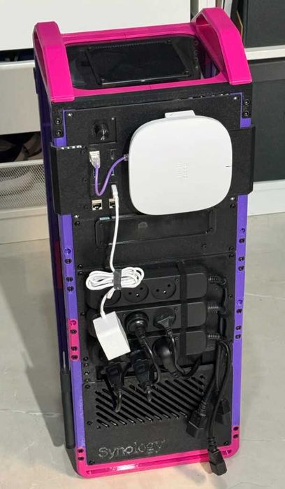 Rack 10" pentru Homelab – Rack V2 Heavy Duty