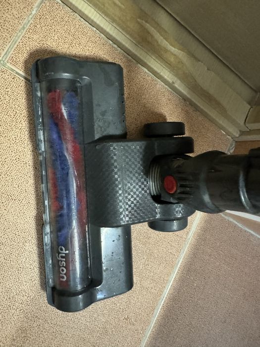 Продается телескопическая труба и щетка для пылесоса