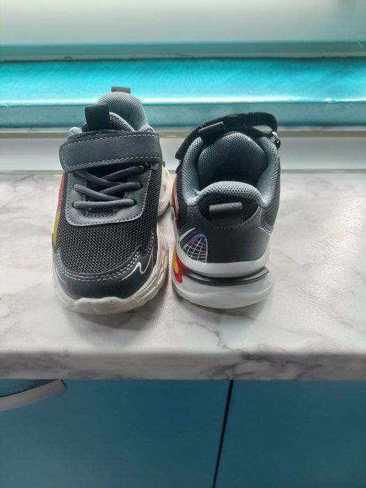 Маратонки за сезона