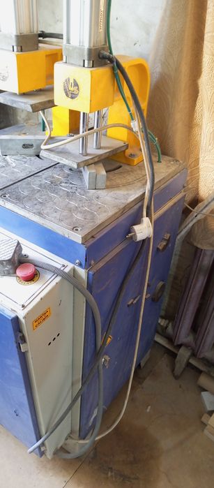 Станкй для пластиковых окон