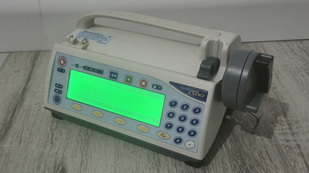 Injectomat Medfusion 3500 - 12V/230V, pompa de infuzie automata