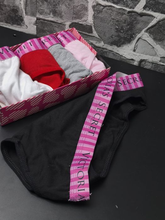 Victoria secret дамско бельо