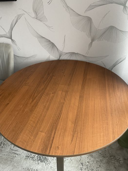 Круглый стол 100см