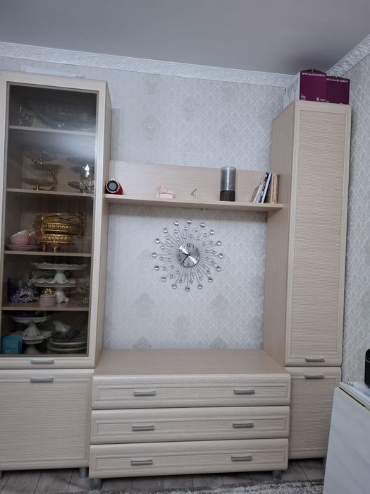 Горка для гостиной