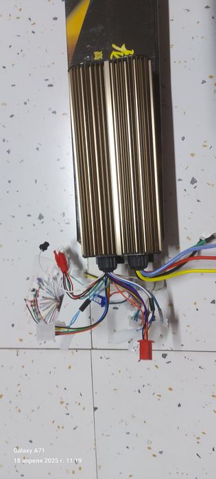 Контроллер для трицикла.