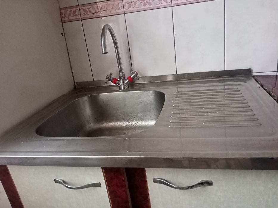 Simistitil VA rakvina sotiladi