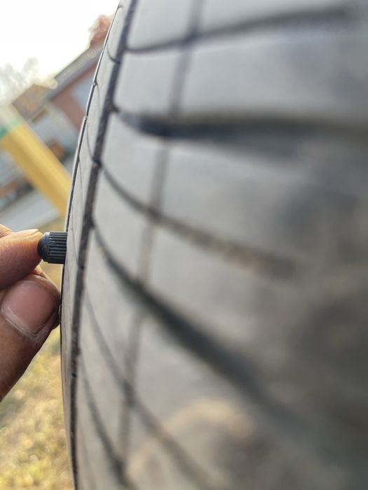 Продам комплект дисков с резиной