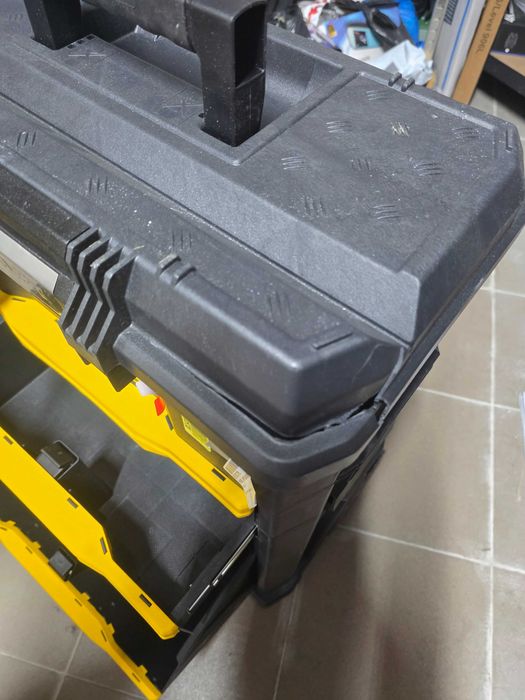 Atelier modular rulabil STANLEY® cu 2 unități detașabile