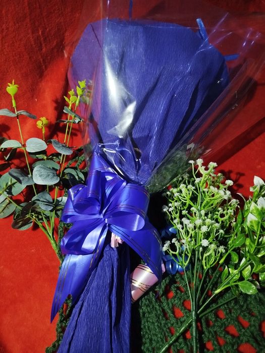 букет из атласных лент