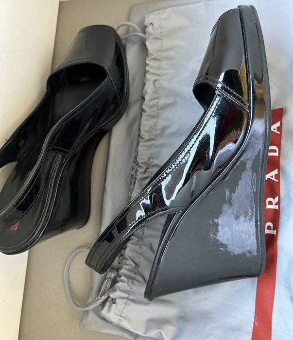 Елегантен сандал, Prada, Италия, размер 38.5