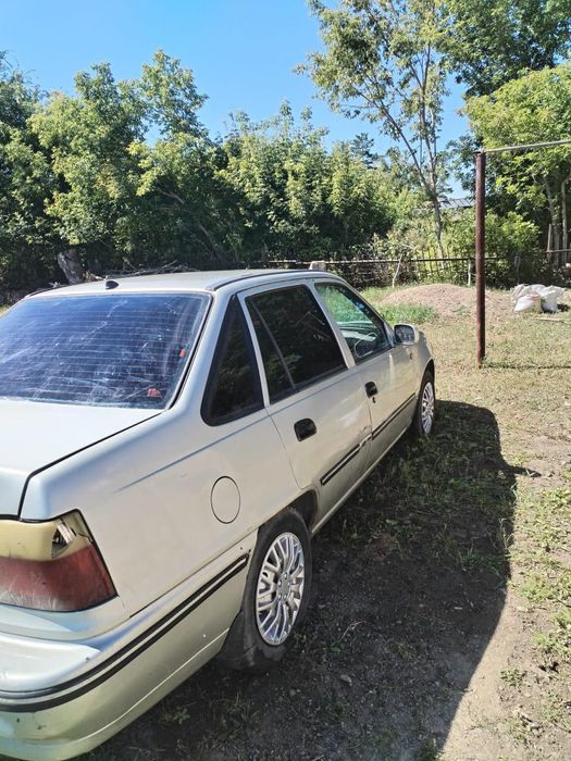 Продам нексия 1.