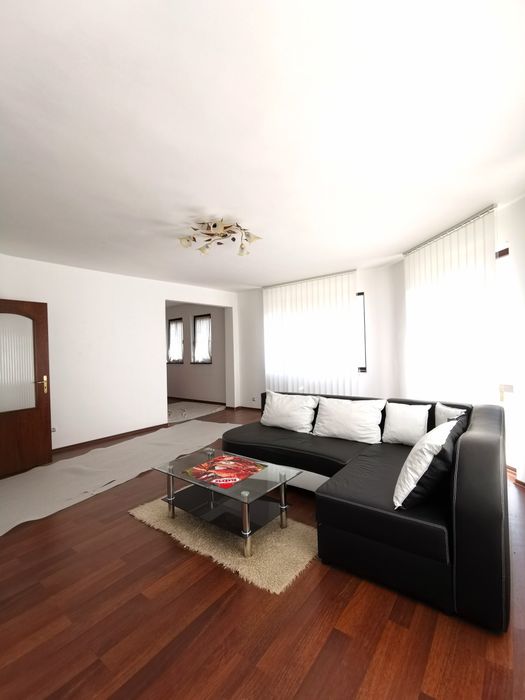 Продава се Къща в Горна Оряховица - 568 кв.м за 388 €/кв.м - Снимка #5