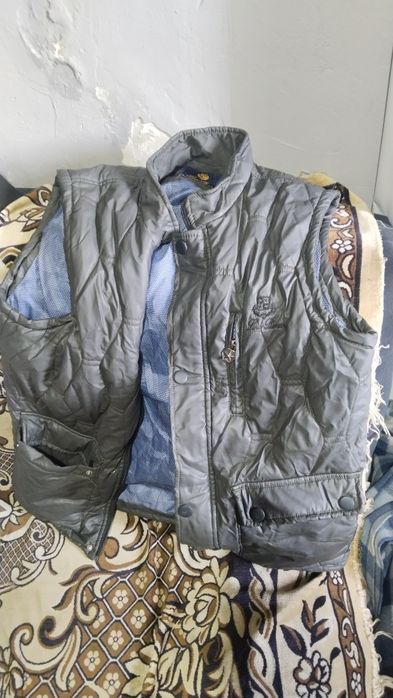 Одежды , джинсы б/у