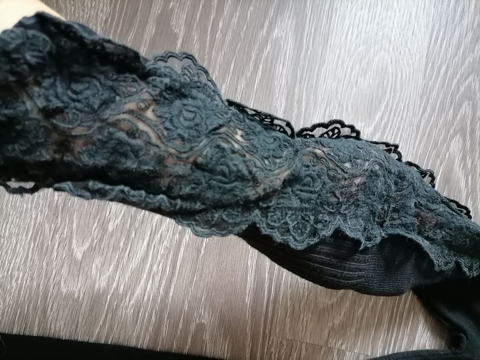 Черна туника плетиво