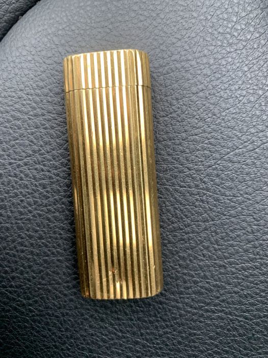 Bricheta Cartier placata aur poate pierde gaz. Pret FIX