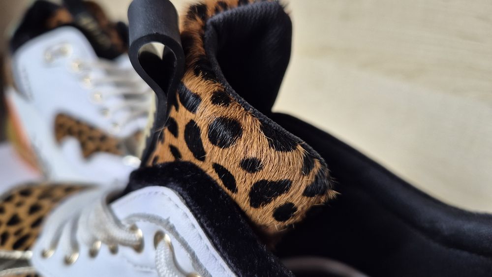 Liu Jo оригинални сникърси маратонки
Сникърси Air Maxi 2B BF1121 PX18