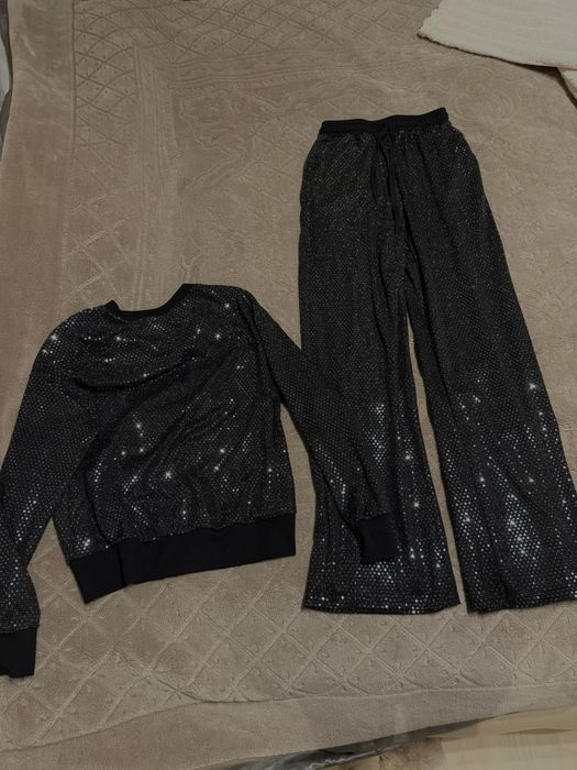 Блестящ комлект