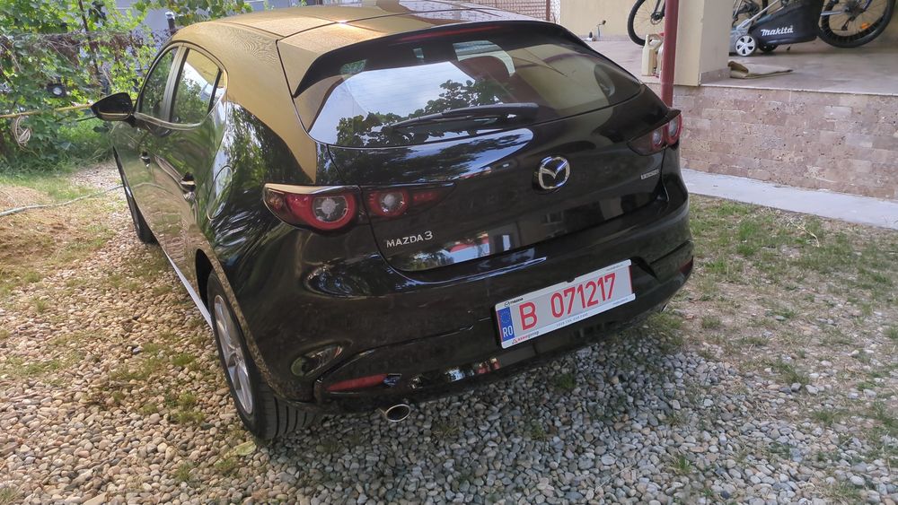 Vand Mazda 3  2025